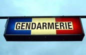 http://www.faitsdivers.org/gendarmerie1.jpg